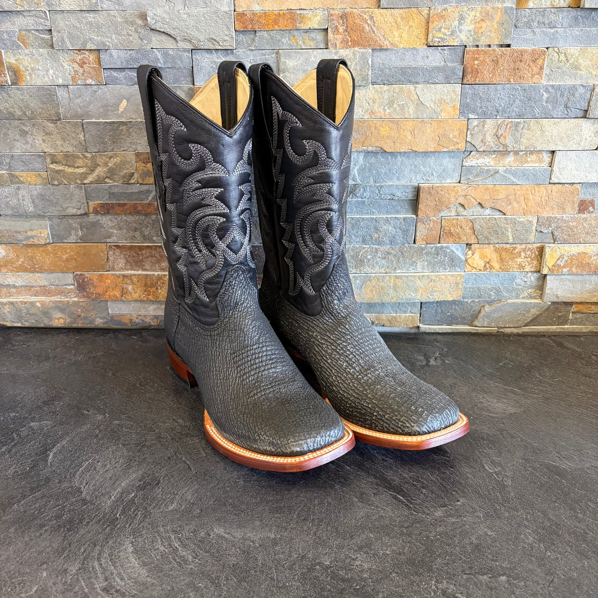 Los Altos 16651021218 Dark Gray Shark Wide Square Toe Size 10EE