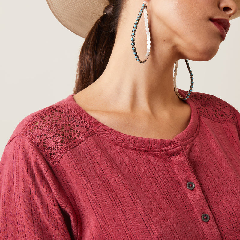 ARIAT 10043413 Women's Pointelle Henley LS Top Earth Red