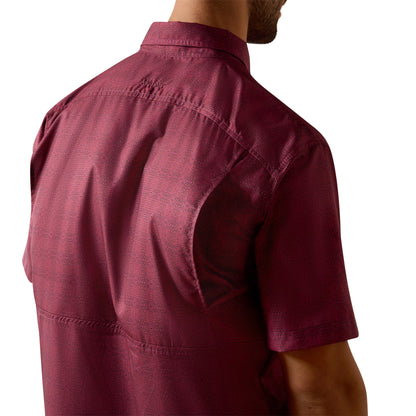 Ariat 10071055 Printed VentTEK Classic Fit Shirt MAROON BANNER